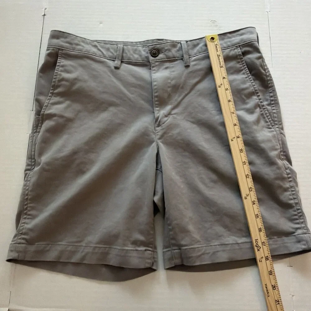 L.L. Bean Men’s 34W Gray Utility Hiking Shorts Cotton CoolMax Blend Flat Front